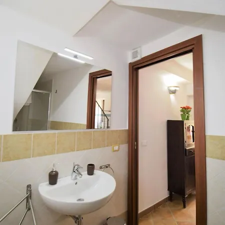 Vecchio Cortile Holidays *