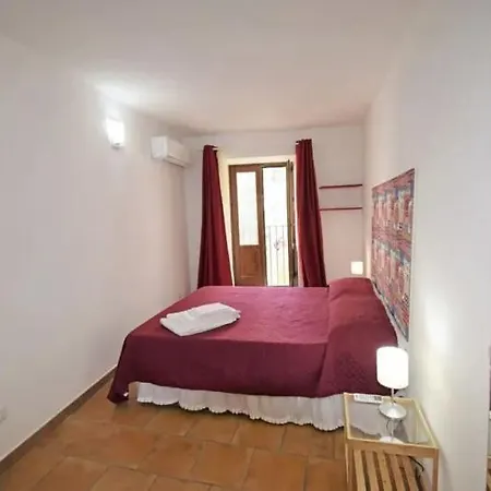 Vecchio Cortile Holidays